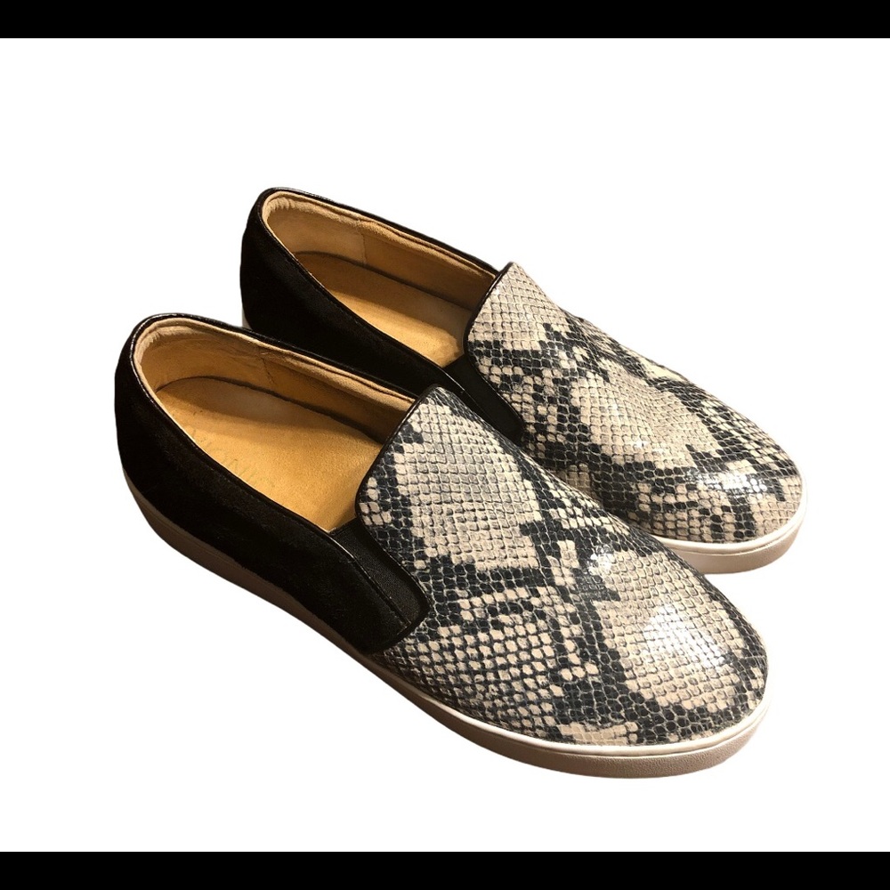Vionic Midi Snake Print Women’s Slip-On Loafer 10 - image 1